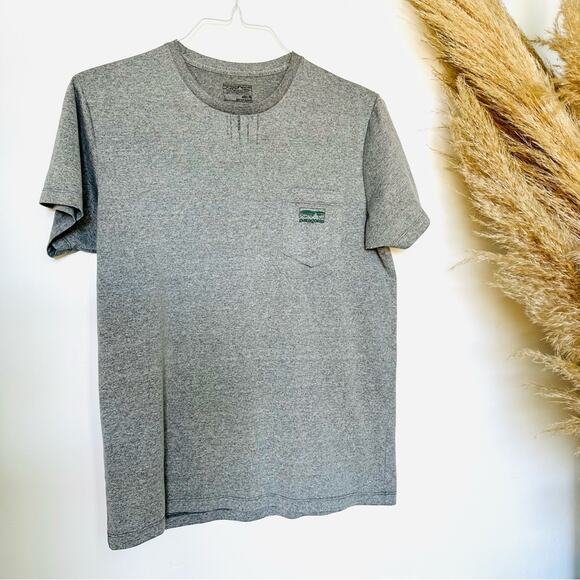 MENS PATAGONIA Grey Gray Pocket Crew Neck Short Sleeve Slim Fit Tee T Shirt L - Picture 5 of 10